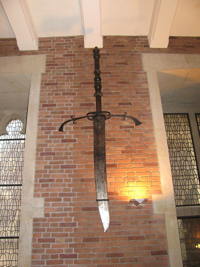 image of a Zweihander sword